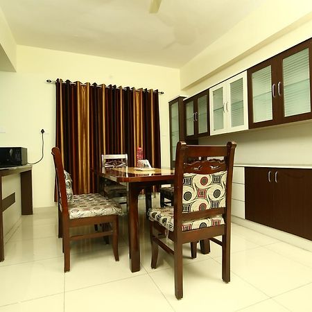 Fresh Living Prime Hitech Hotel Hyderabad Exterior photo