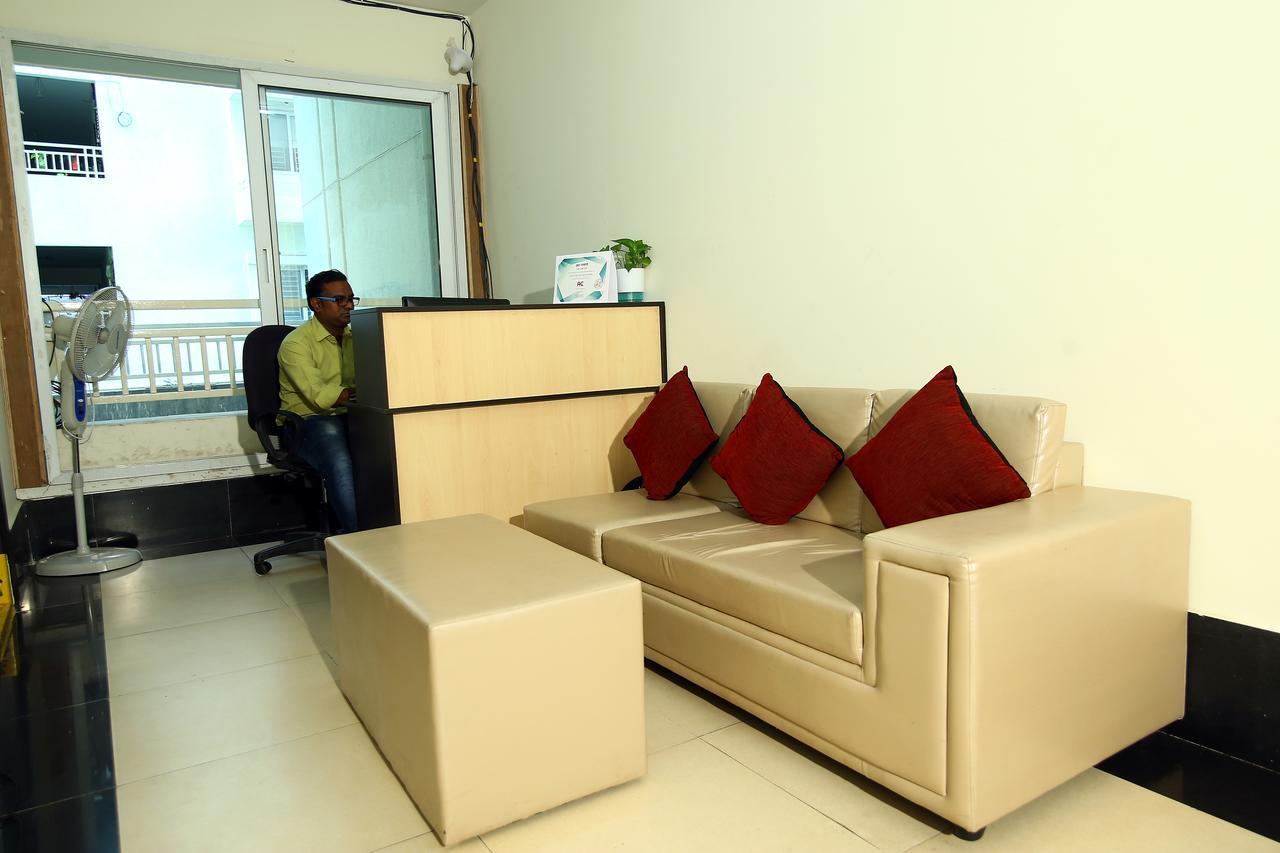 Fresh Living Prime Hitech Hotel Hyderabad Exterior photo